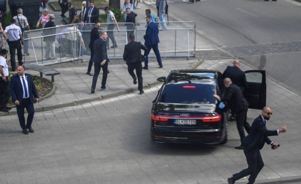 Попытка покушения на первого министра Словакии Роберта Фицо